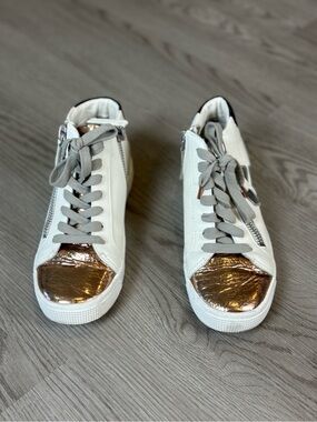 Dolce Vita Zonya Sneakers with Metallic Rose Gold Toe